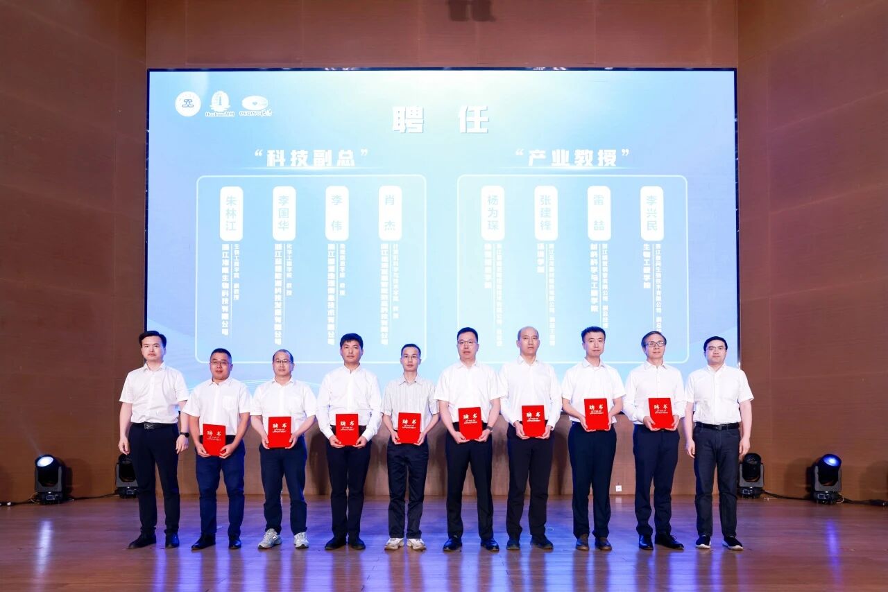 1761559950335028359.jpg e09dee3bc87441a89bef352067303f51.jpg