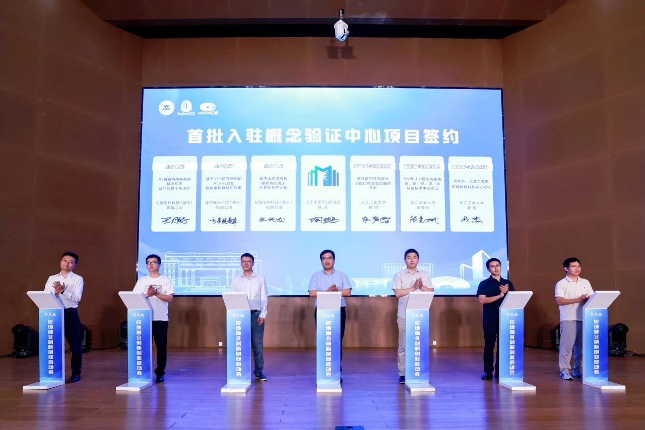 1761560046820035532.jpg 036dd66456b1ee1fcb634f251626aa02.jpg