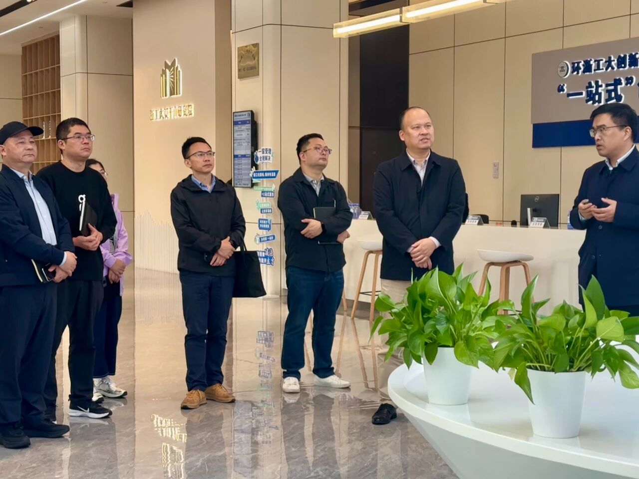 1763026419276065151.jpg b511652d4341444c6c69ecc7a67f28d3.jpg